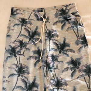 Victoria’s Secret PINK palm print joggers